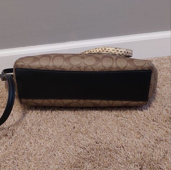 COACH Prairie Satchel Colorblock Signature Canvas Convertible Bag - Picture 5 of 16